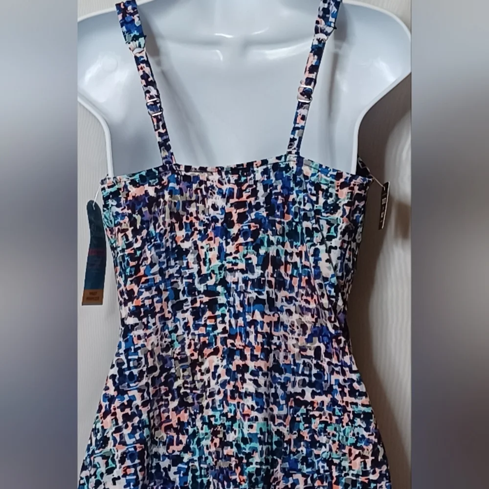 SWIM Solutions Women's Black Multi-Color Sherred Swimsuit. Size 16 - Picture 7 of 16